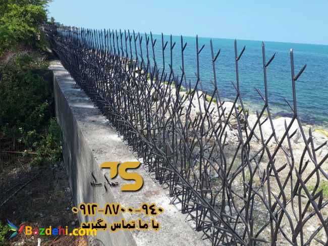 نصب انواع حفاظ روی دیوار ، حفاظ پنجره ، درب وردی ، نرده